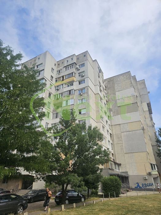 2-стаен в София-Връбница 2 площ 65 цена 385