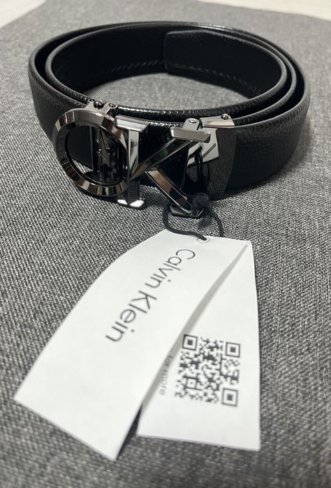 Vând curea Calvin Klein calitate 100%