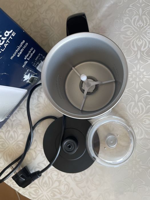 Вспениватель молока (Капучинатор) DeLonghi