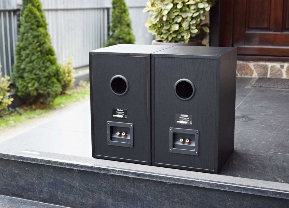 Boxe Magnat Monitor 220