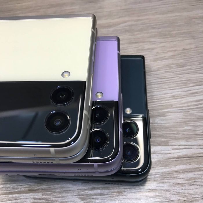 Samsung galaxy z flip 3 256gb