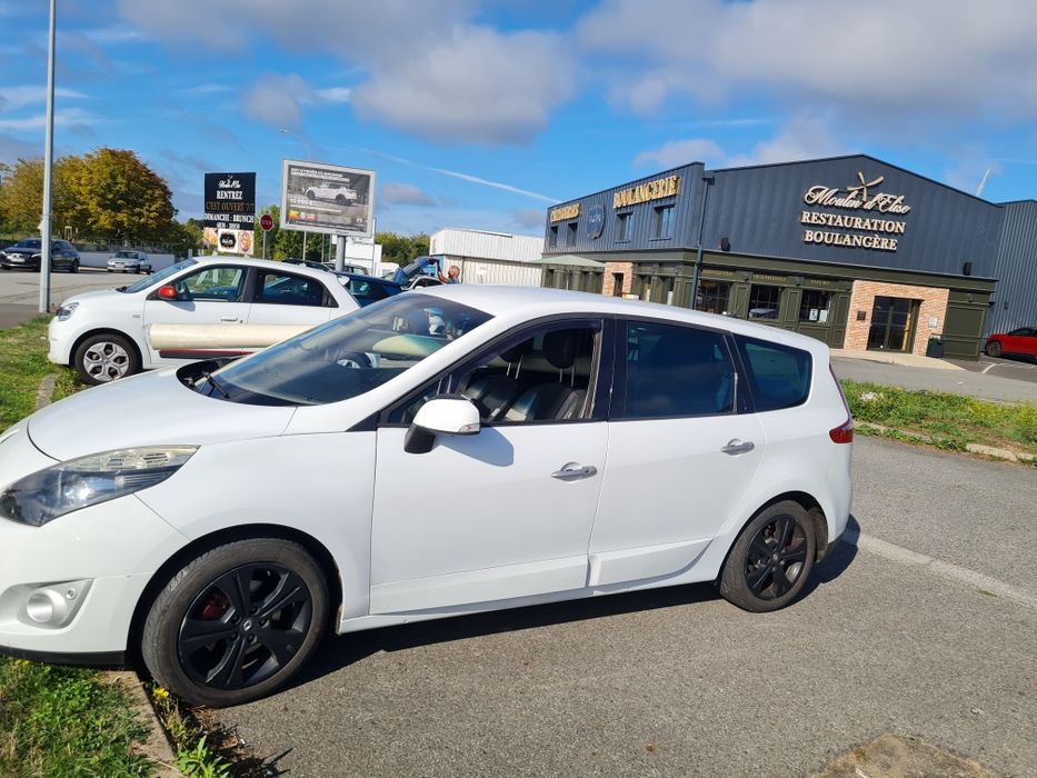 Renault Grand Scenic 2011, 1.5 dci