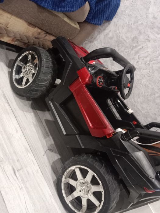 Прлдам детскую машину