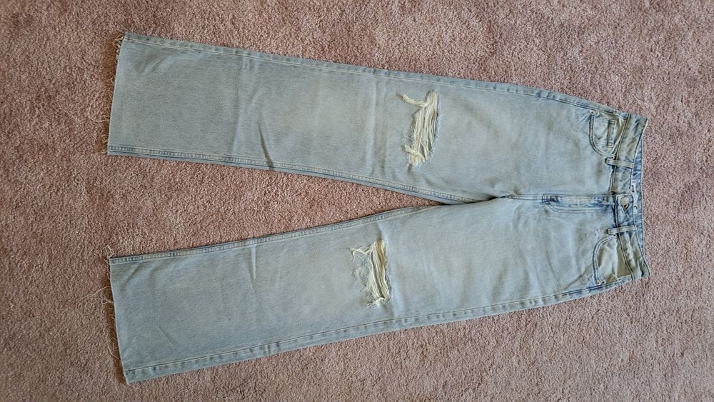 Широки дънки S размер - Bershka