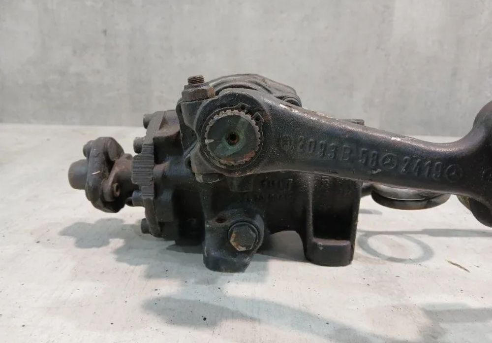 Редуктор рулевой Mersedes Benz W124