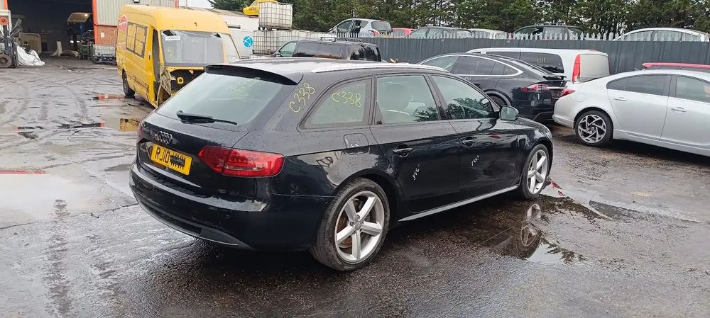 Dezmembrari / Dezmembrez Audi A4 B8 2.0 CAGA cutie viteze LLN cod culoare LZ9Y