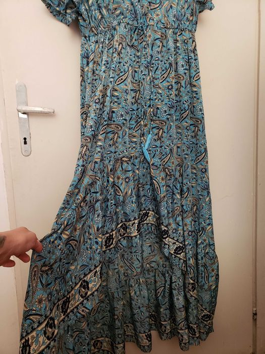 Дълга асиметрична рокля от естествена коприна