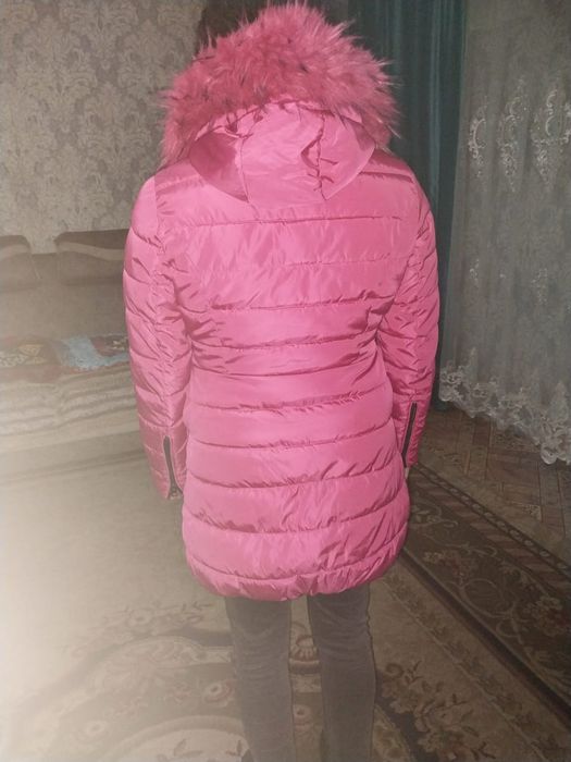 Продам срочно куртки от3000до 5000