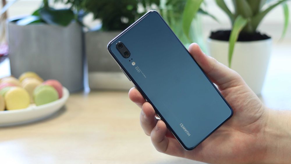 vand telefon huawey P20