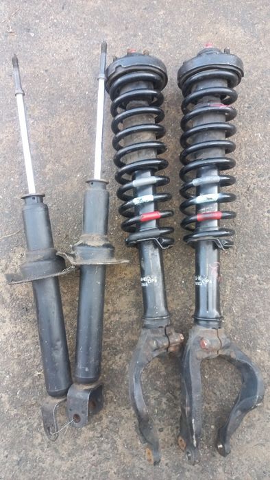 Амортизаторы Пружины на Хонда