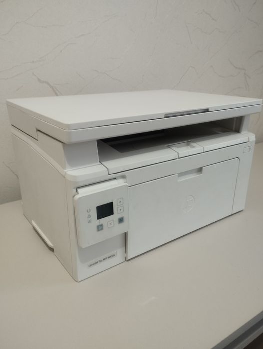Продам принтер 3 в одном hp MFP 130a МФУ