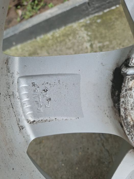 Оригинални алуминиеви джанти Митцубиши  16цола 5х114'3