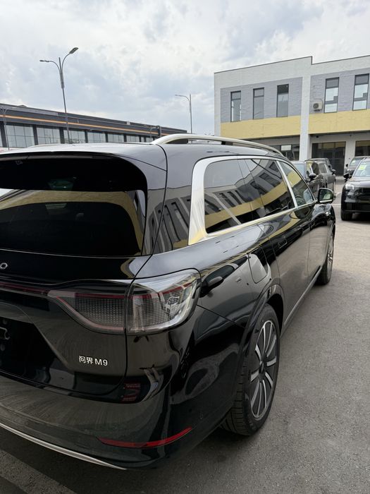 Aito m9 ultra restyling