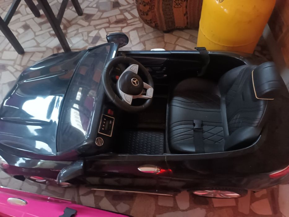 Електрически колички с дистанционно.