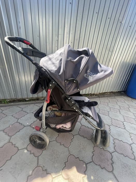 Продам 2 коляски в подарок автокресло