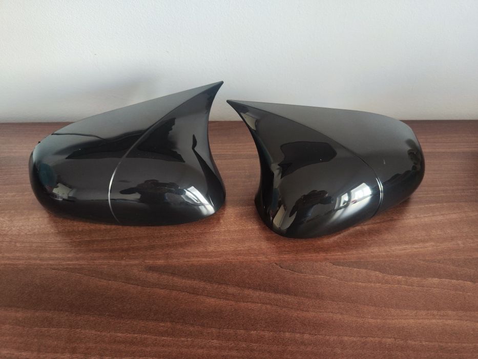 Capace oglinzi Seat Leon 2 MK2 Ibiza 4 MK4 model Batman negru lucios