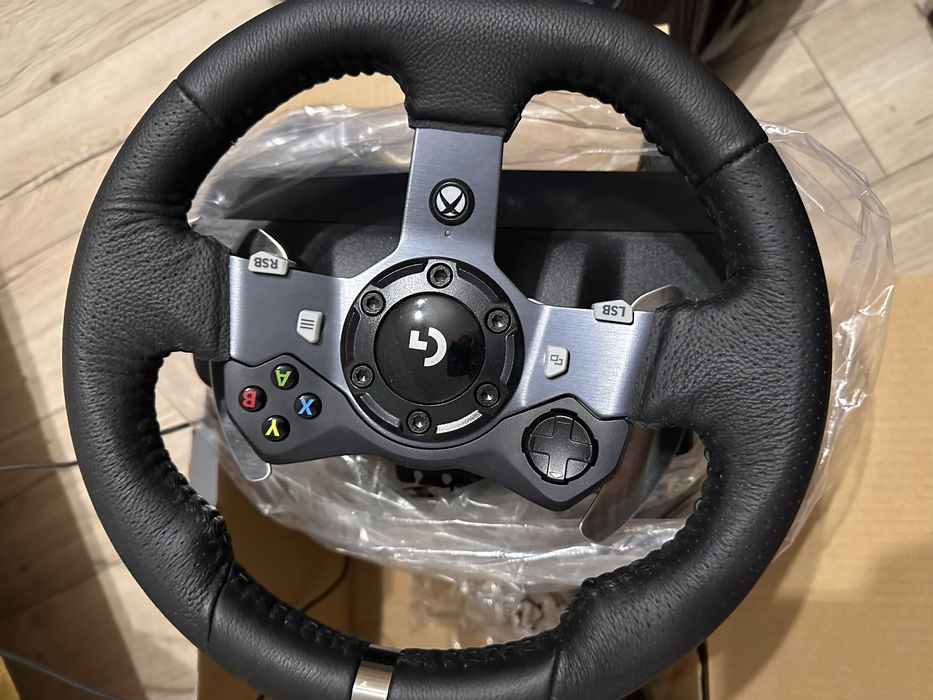 Volan Logitech Driving Force G920 pentru PC, Xbox ONE