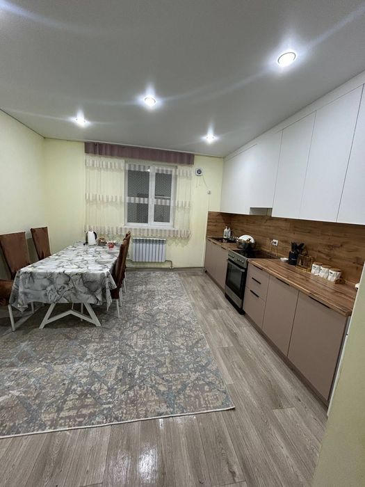 Продам большой дом