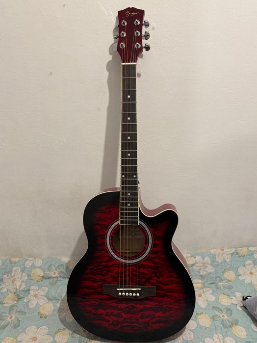 Акустическая гитара б/у