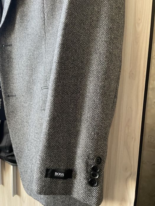 Сако Hugo Boss. Boss НОВО