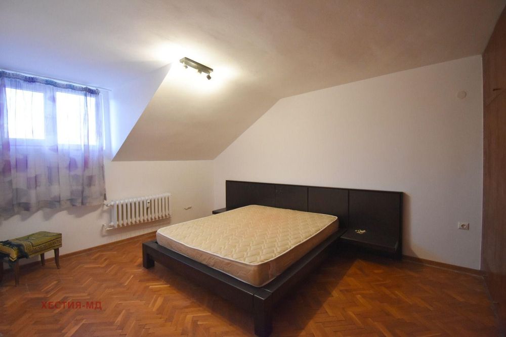 Дава се под наем Тристаен апартамент в София, Център - 92 кв.м за 847.62 € - Снимка #6