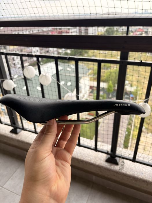 Vand sa Specialized Avatar 143mm