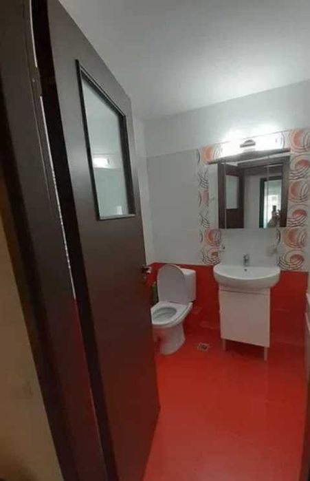 Дава се под наем Двустаен апартамент в Пловдив, Каменица 1 - 60 кв.м за 219.3 € - Снимка #2