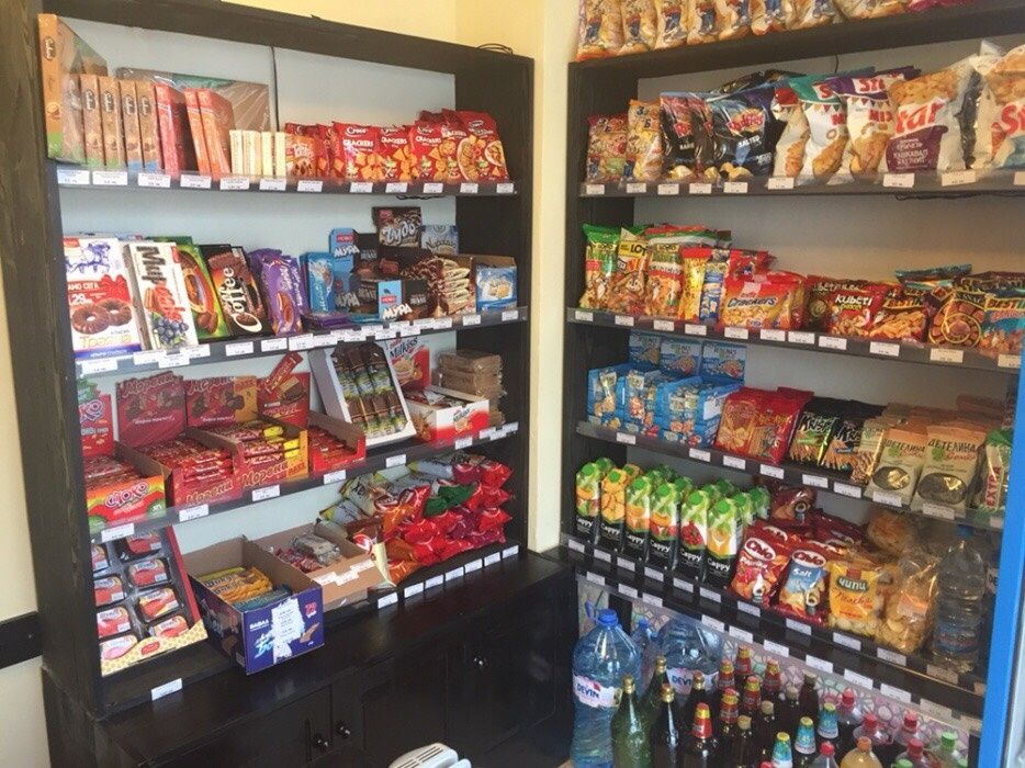 Дава се под наем Магазин в Етрополе - 9 кв.м за 102 € - Снимка #9