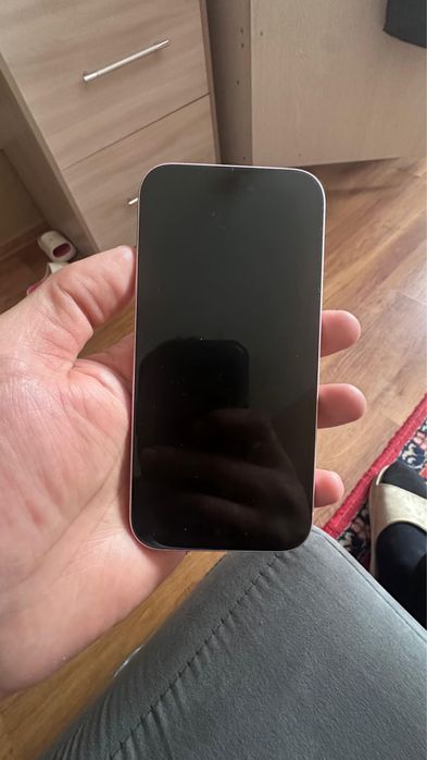 IPhone 15 в идеальном состоянии
