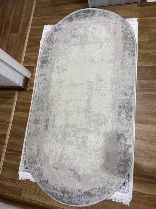 Ковер в хорошем состоянии