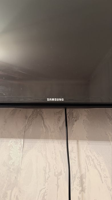 продам телевизор Samsung
