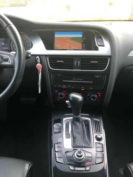 НА ЧАСТИ! Audi S4 3.0 TFSI 333 кс. CAKA Панорама S-tronic 2010 г.
