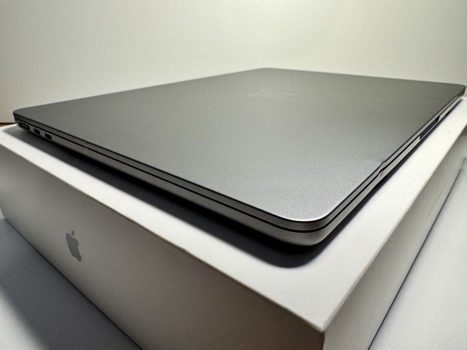  MacBook Air M2 256GB 13" 2022