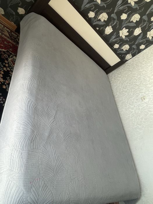 Срочно продам кровать