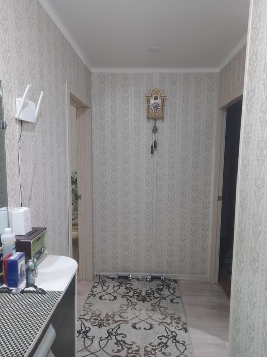 Продам 2-комнатную /Нарык-базар/