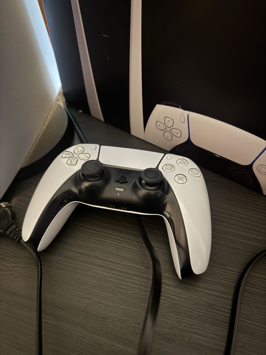 Playstation 5 в добро състояние