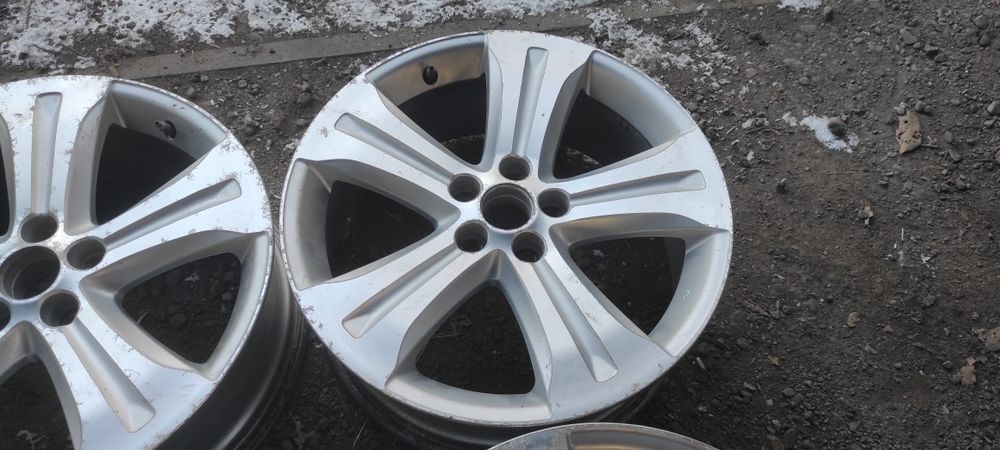 Комплект дисков R19. Toyota highlander