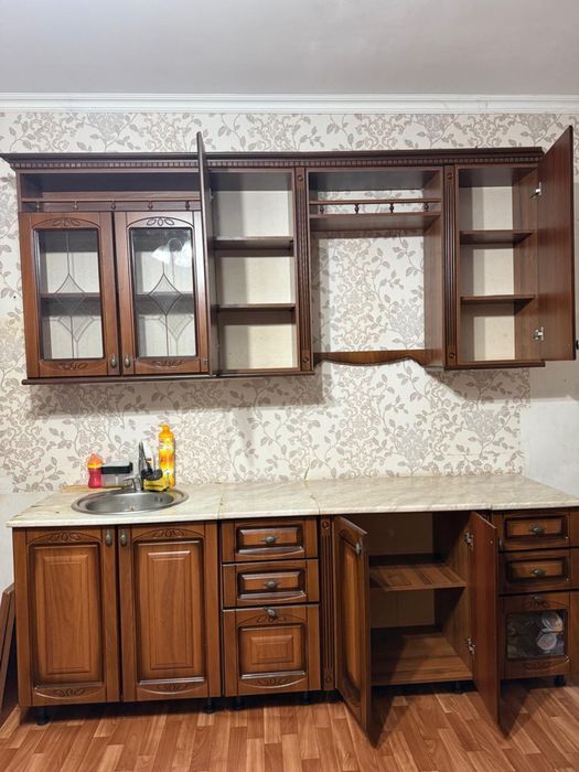 Продам кухонный гарнитур