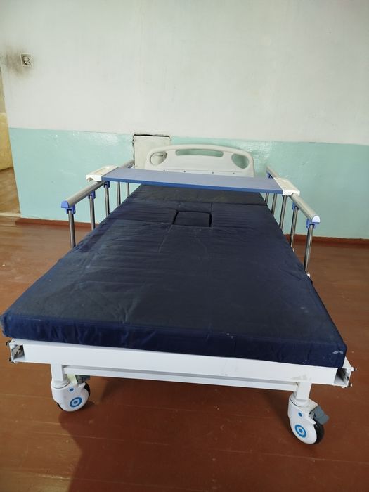Продаётся медицинский кровать