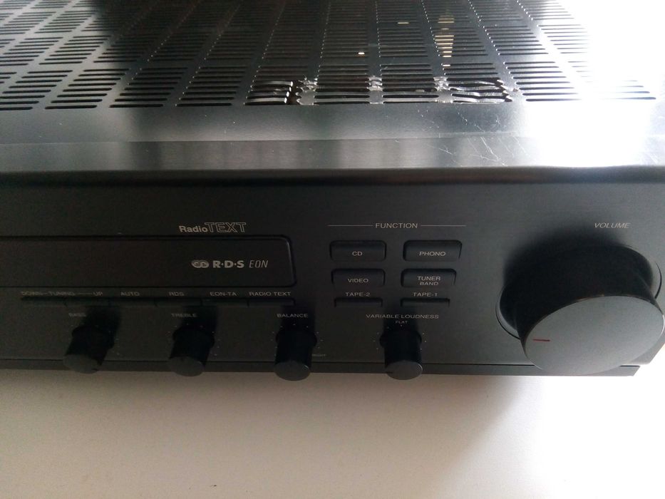 Усилвател Denon DRA-585RD