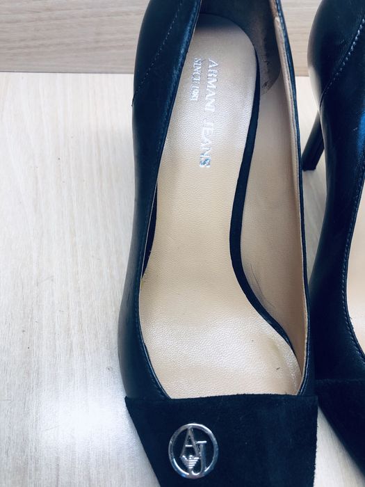 Обувки естествена кожа Armani 37 размер