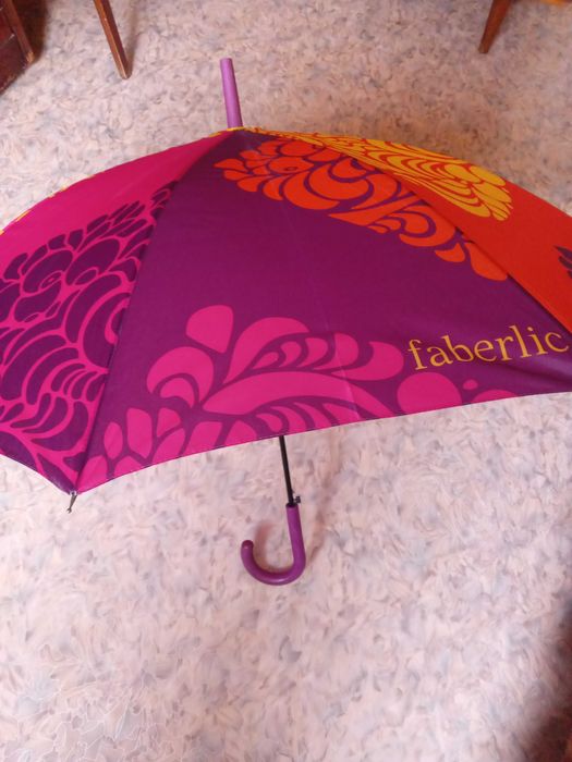 Продам зонт длинный