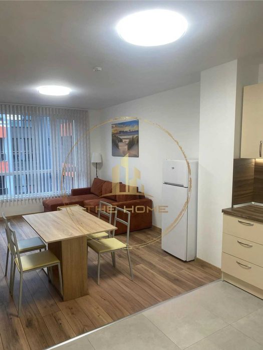 Дава се под наем Тристаен апартамент в Варна, Младост 1 - 84 кв.м за 600 € - Снимка #1