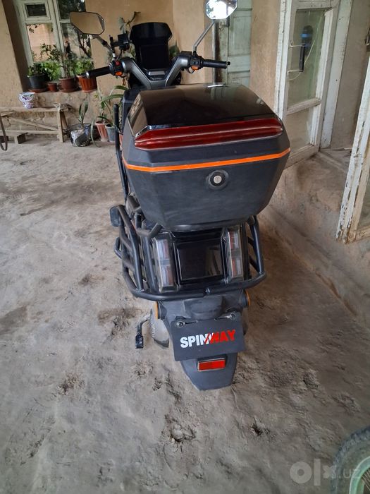 Skuter sotiladi srochna