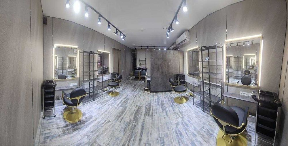 Сдается кабинет в салоне красоты парикмахерский зал 4 кресла