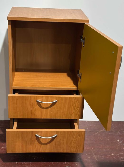 Mic Dulap cu usa si 2 sertare; Noptiera inalta; Comoda