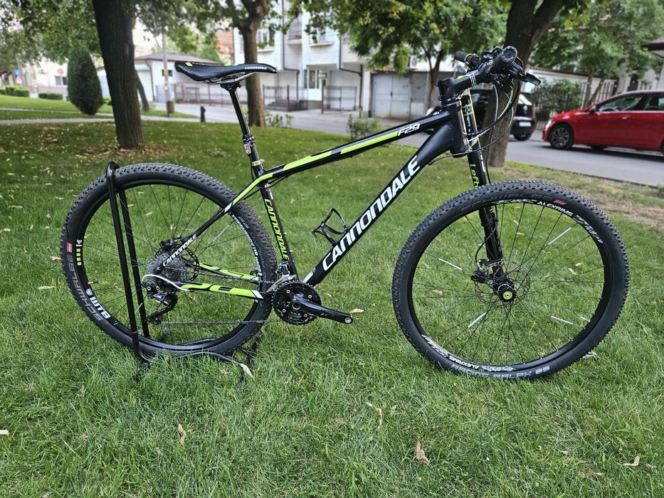 Алуминиев байк CANNONDALE  -29 цола