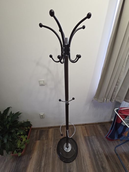 Закачалка за якета