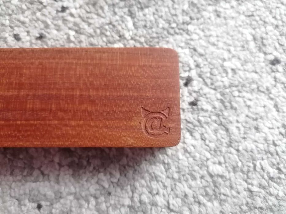 Suport magnetic cutite pentru 6 cutite