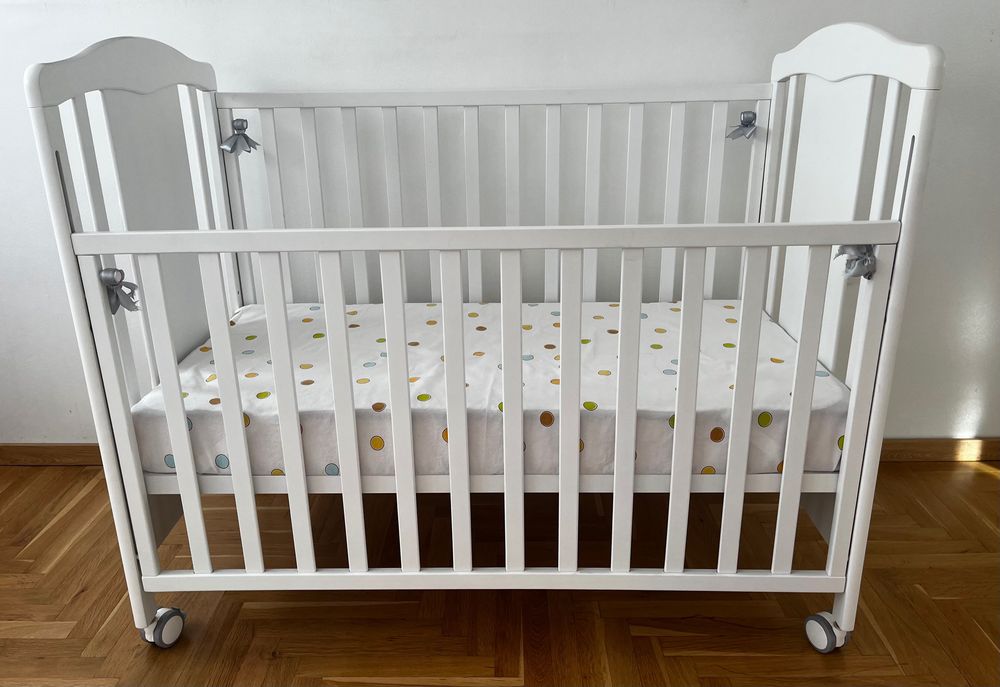 Бебешко креватче 60/120 и матрак